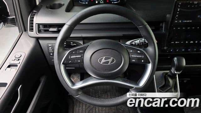 Hyundai Staria Modern, 2025 15