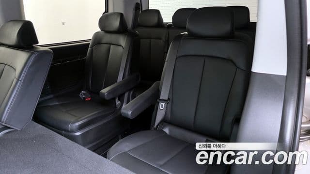Hyundai Staria Modern, 2025 19