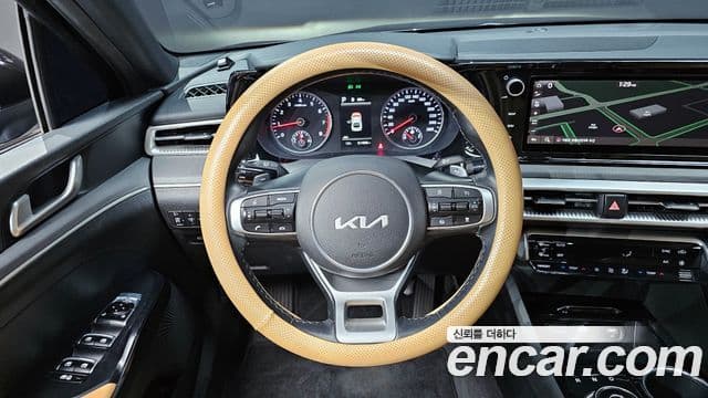 Kia K5 3세대 Prestige, 2022 13