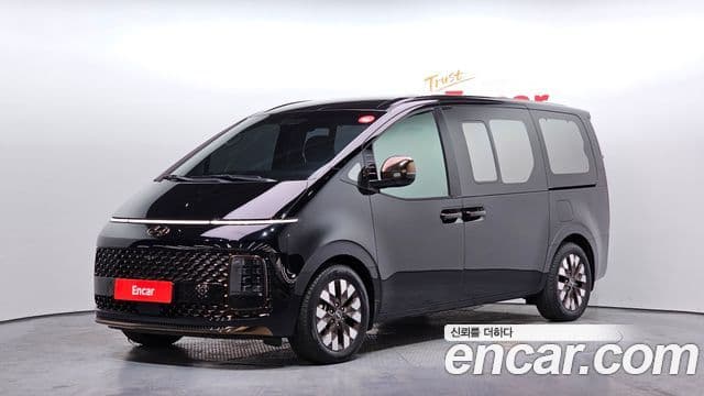 Hyundai Staria Inspiration, 2023 1