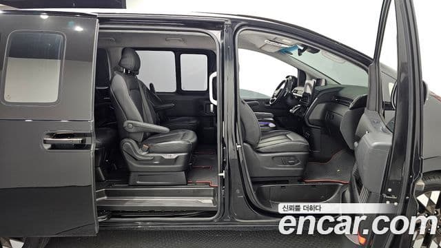 Hyundai Staria Inspiration, 2023 11