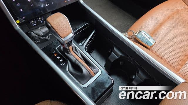 KG모빌리티(SsangYong) Torres T7, 2023 9