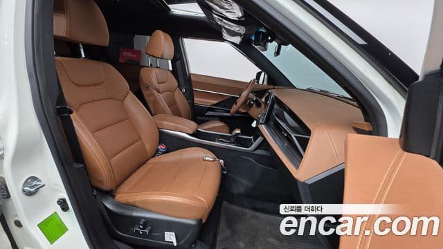 KG모빌리티(SsangYong) Torres T7, 2023 10