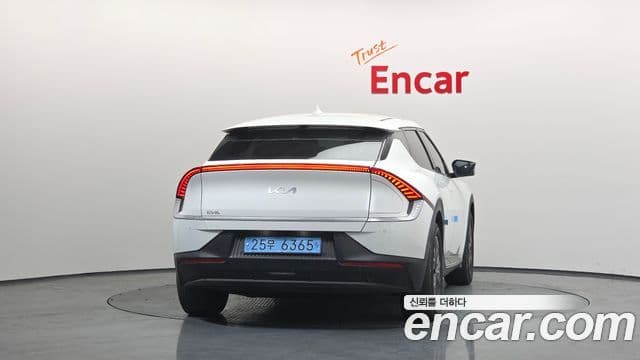 Kia EV6 Air, 2022 4