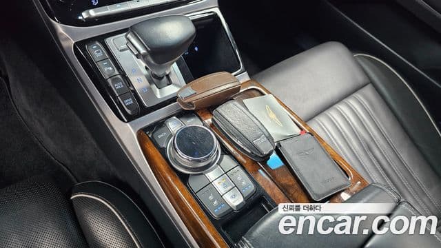 Genesis EQ900 Premium Luxury, 2016 9