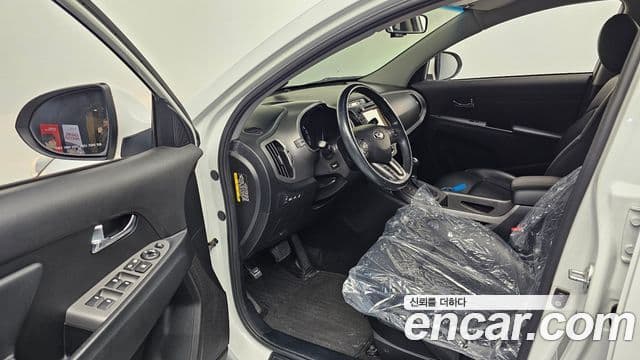 Kia The / новый New Sportage R дизель 2WD Trendy, 2014 10