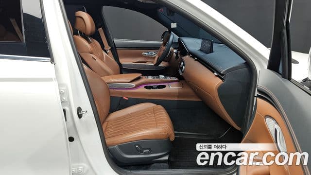 Genesis GV70, 2021 11