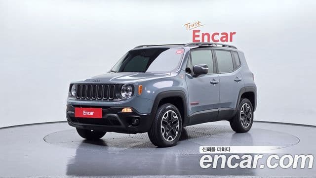 Jeep Renegade 2.0 дизель Trailhawk AWD, 2018 1