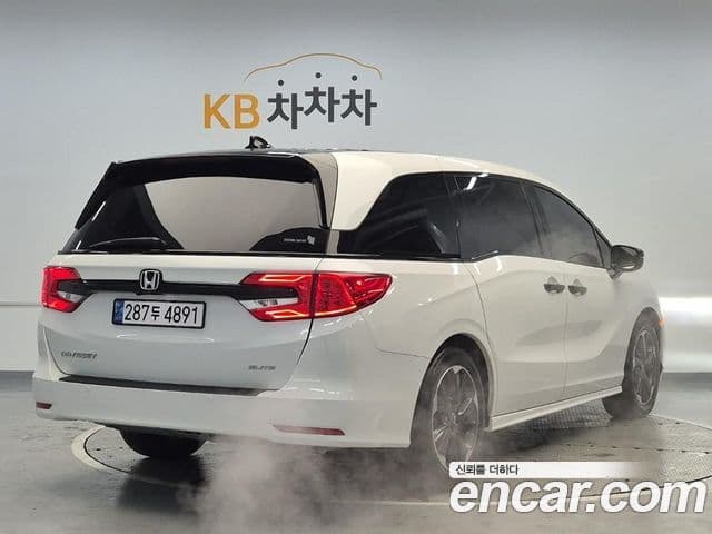 Honda Odyssey 5세대, 2022 2