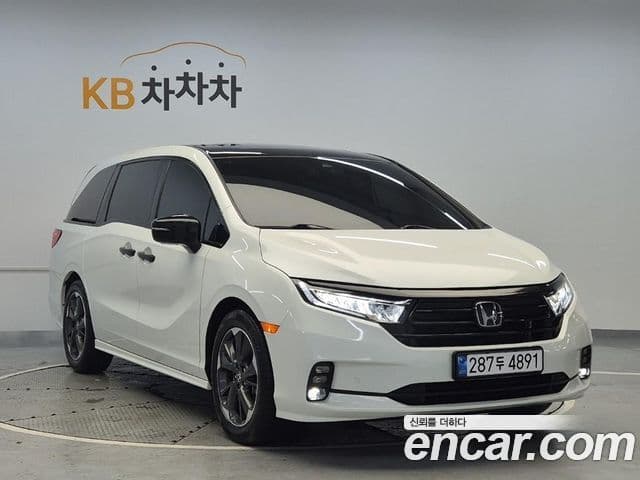 Honda Odyssey 5세대, 2022 3