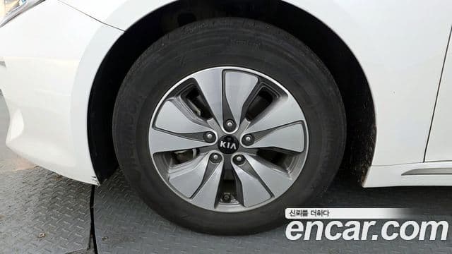 Kia K5 гибрид 2세대 Noblesse, 2018 все фото