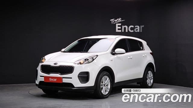 Kia Sportage 4세대 дизель 1.7 2WD Trendy, 2016 1