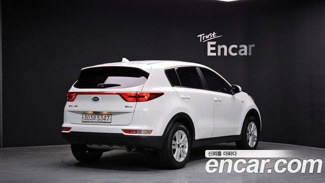Kia Sportage 4세대 дизель 1.7 2WD Trendy, 2016 2