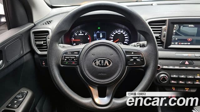 Kia Sportage 4세대 дизель 1.7 2WD Trendy, 2016 13
