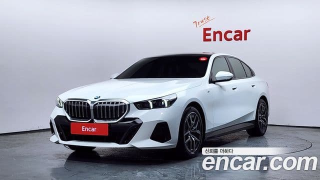 BMW 5시리즈 (G60) 520i M Sport, 2025 1