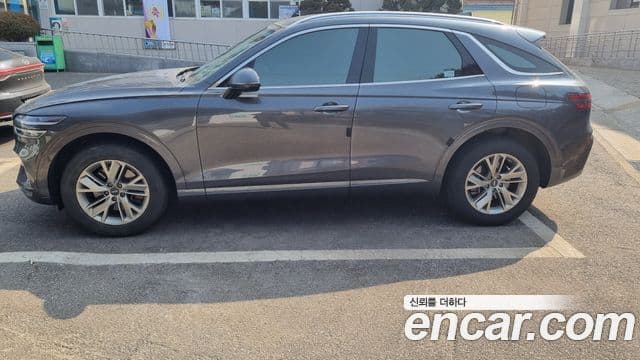 Genesis GV70, 2021 1