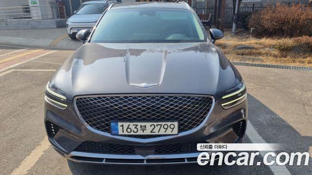 Genesis GV70, 2021 3