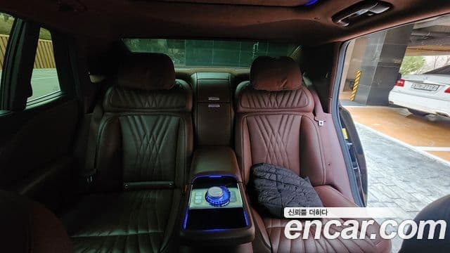 Genesis G90 (RS4) бензин 3.5 турбо AWD, 2023 10