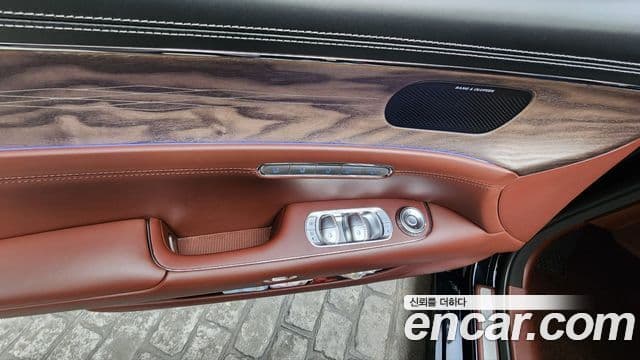 Genesis G90 (RS4) бензин 3.5 турбо AWD, 2023 11