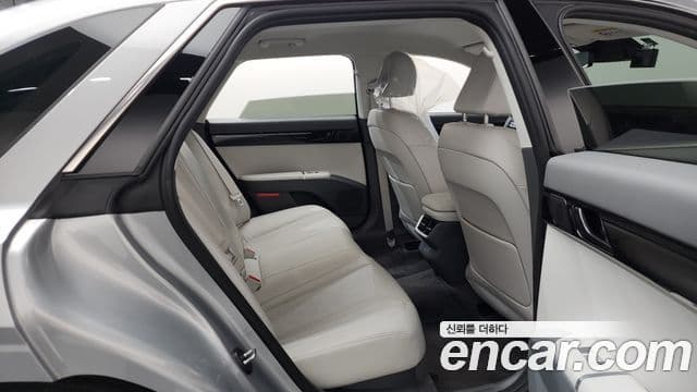 Hyundai Grandeur (GN7) Premium, 2023 12