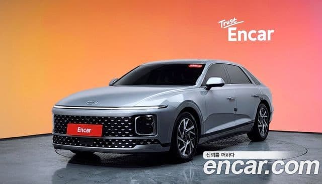 Hyundai Grandeur (GN7) Premium, 2023 1