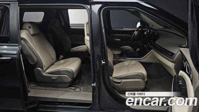 Kia Carnival 4세대 Prestige, 2022 10