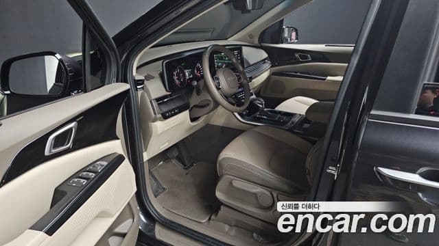 Kia Carnival 4세대 Prestige, 2022 11