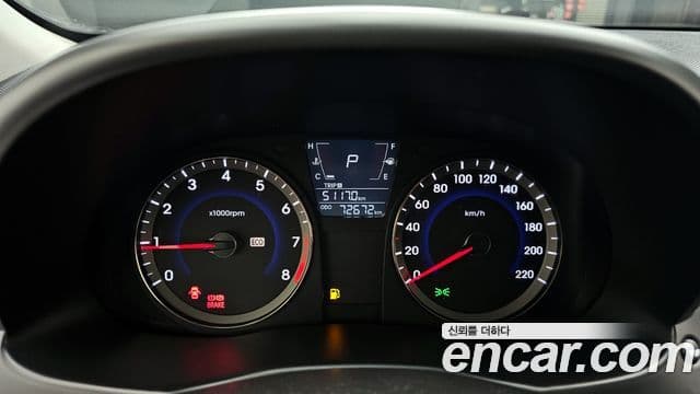 Hyundai Accent(новый кузов / новое поколение) 1.4 VVT Smart, 2015 8