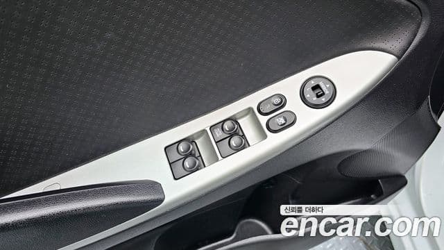 Hyundai Accent(новый кузов / новое поколение) 1.4 VVT Smart, 2015 17