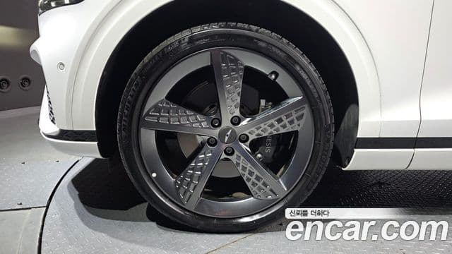 Genesis GV70, 2023 все фото