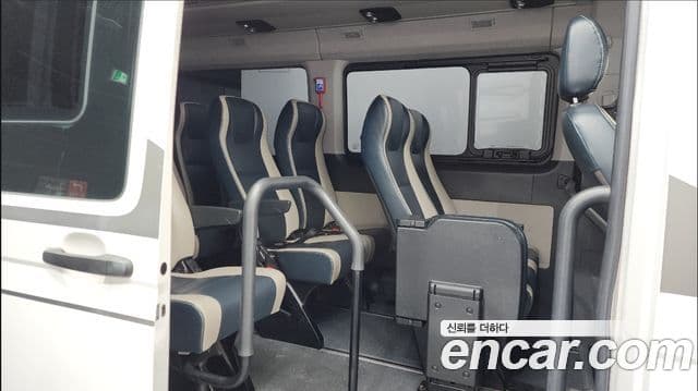 Hyundai 쏠라티 Luxury, 2018 12