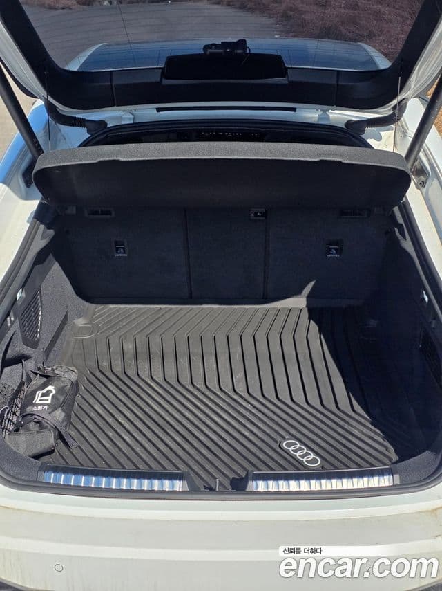 Audi A5 (B10) 40 TFSI Quattro S Line чёрный Edition, 2025 13