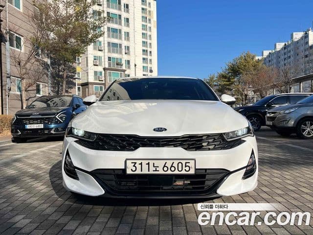Kia K5 3세대 Prestige, 2021 2