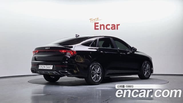 Kia K5 3세대 Prestige, 2022 2