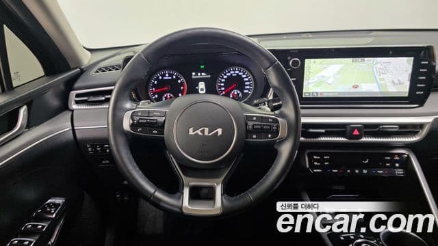 Kia K5 3세대 Prestige, 2022 13