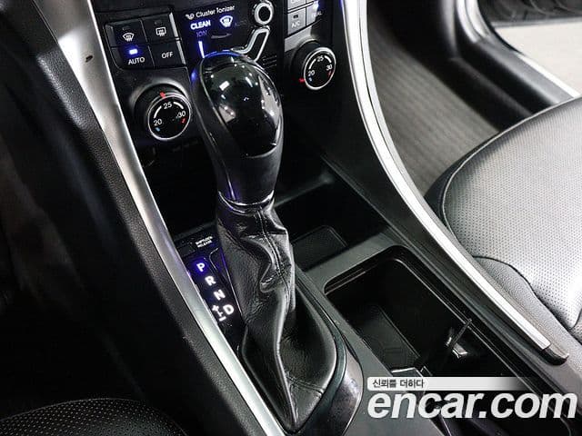 Hyundai Sonata The / новый 브릴리언트 Premium, 2012 10