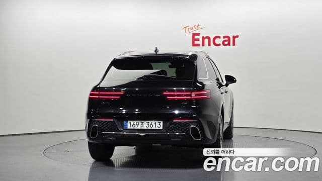 Genesis GV70, 2024 4