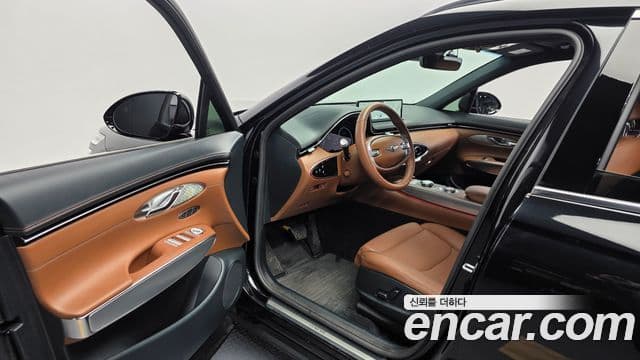 Genesis GV70, 2024 10