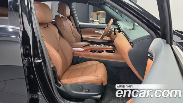 Genesis GV70, 2024 11