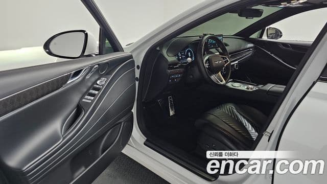 Genesis G80 (RG3) бензин 2.5 турбо AWD, 2022 11