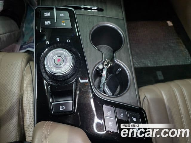 Kia K8 гибрид Signature, 2022 15