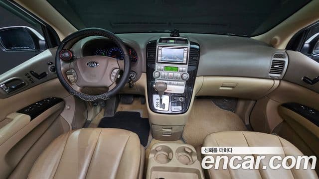 Kia Carnival R President, 2013 7