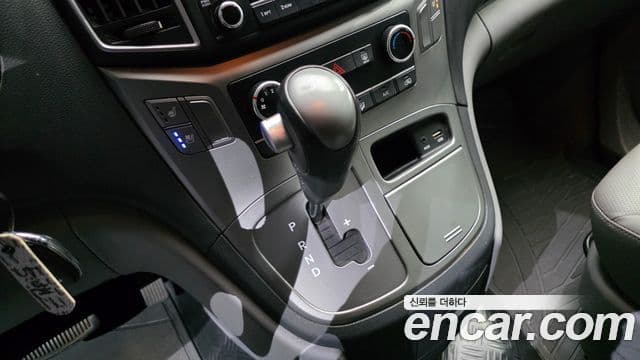 Hyundai The / новый New Grand Starex Modern, 2021 9