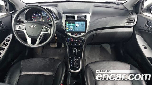 Hyundai Accent(новый кузов / новое поколение) Premier, 2012 7