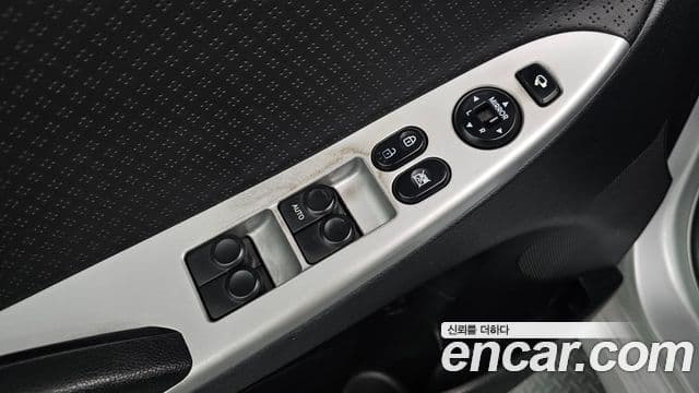 Hyundai Accent(новый кузов / новое поколение) Premier, 2012 18