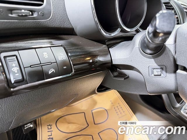 Kia Sorento R топовая версия, 2012 9