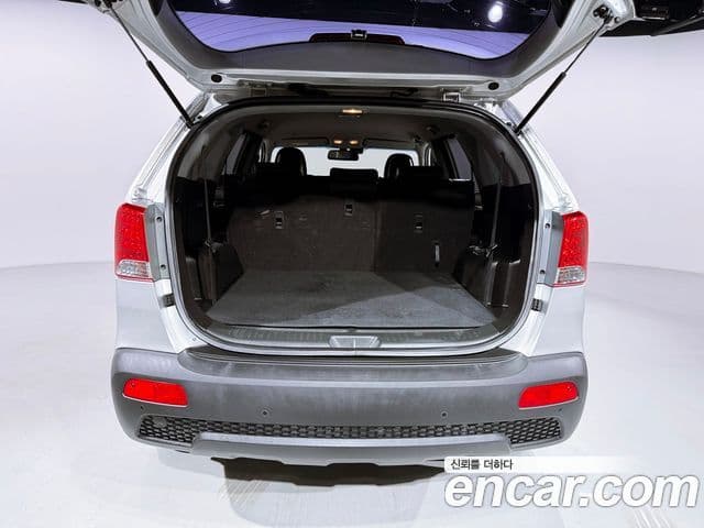 Kia Sorento R топовая версия, 2012 19