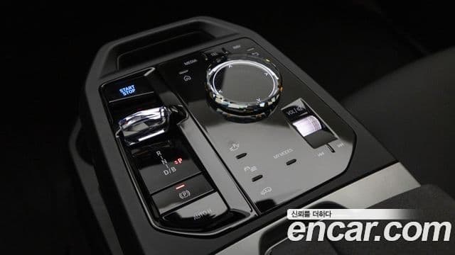 BMW iX xDrive45 M Sport, 2026 9