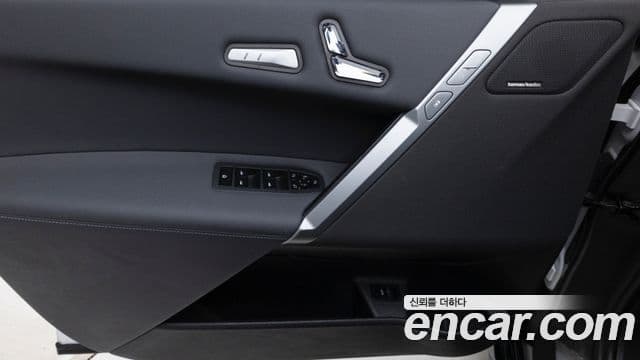 BMW iX xDrive45 M Sport, 2026 12