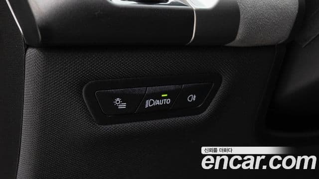 BMW iX xDrive45 M Sport, 2026 13